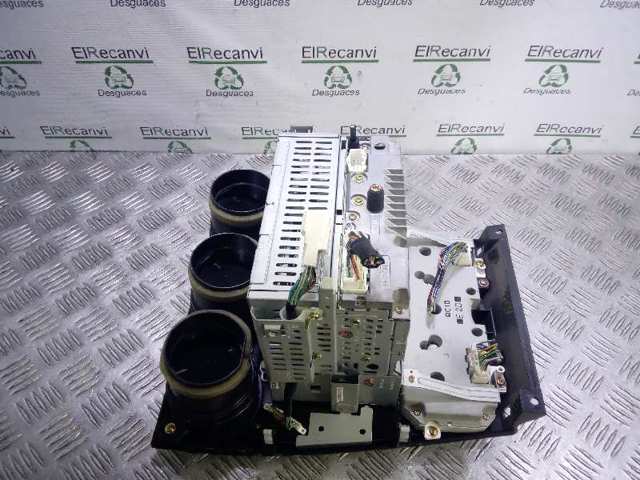 Unidade de controlo dos modos de aquecimento/condicionamento Mazda 6 GY