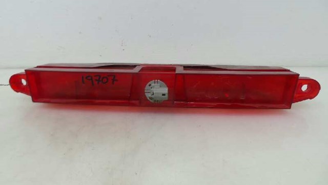 Sinal de parada traseiro adicional Mazda 6 GG