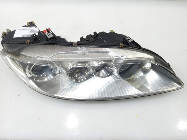 Luz direita GJ6S51031B Mazda