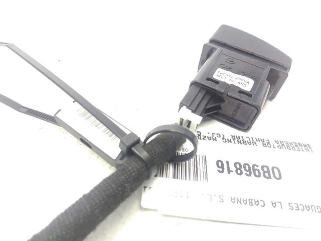 GKL1664H0 Кнопка включения аварийного сигнала купить Николаев