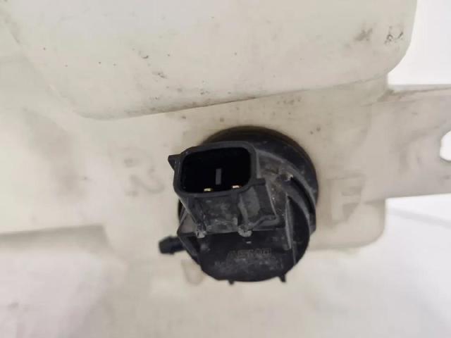 MAZDA GR1L67481A Бачок омывателя стекла в наличии Ирпень
