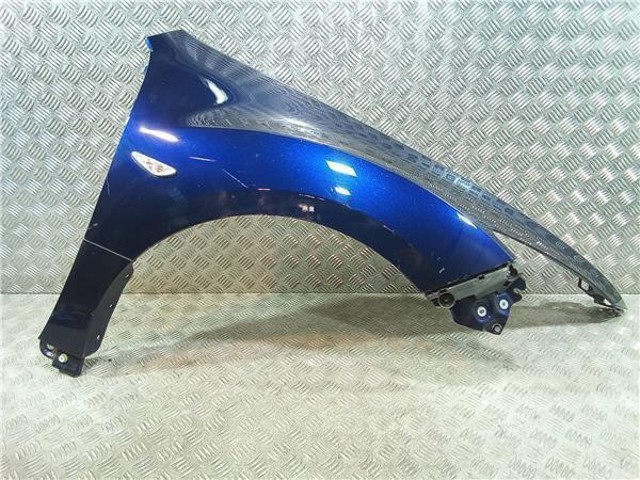 Pára-lama dianteiro direito GS1D52110D MAZDA