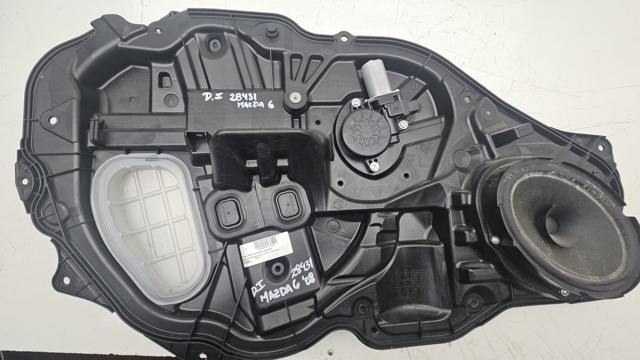 MAZDA GS1D5997X Накладка двери передней левой в наличии Черкассы