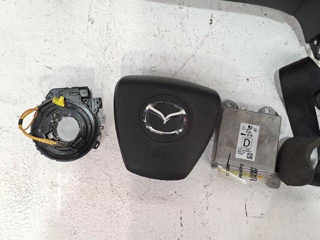 GS1D60400G02 MAZDA Торпедо купить в Харьков