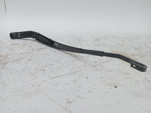 GS1D67321A MAZDA Рычаг-поводок стеклоочистителя лобового стекла купить в Украина