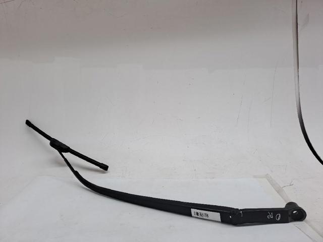 GS1E67330 MAZDA Щетка-дворник лобового стекла пассажирская купить в Кривой Рог