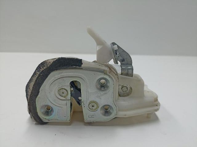 GS1F72310 MAZDA Замок двери задней правой купить в Чернигов