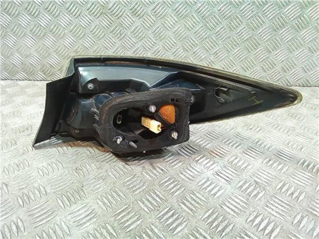 GS1G51160H MAZDA Фонарь задний левый внешний купить в Чернигов