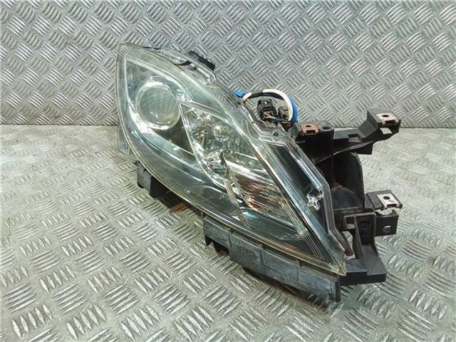 GS7T51031G MAZDA Правая фара купить в Ирпень