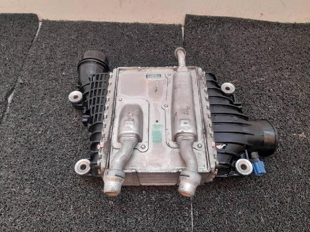 JAGUAR GX736K775AC Радиатор интеркуллера в наличии Николаев