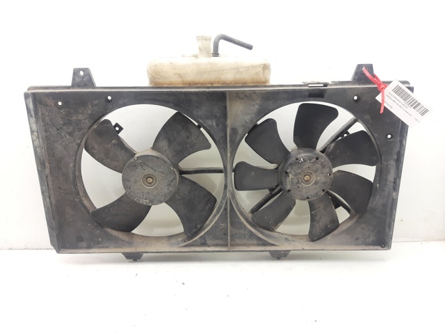 Ventilador (roda de aletas) do radiador de esfriamento esquerdo GY0715140 Mazda