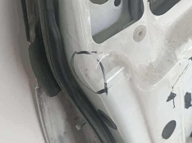 H010MJX0MA NISSAN Дверь передняя правая купить в Чернигов