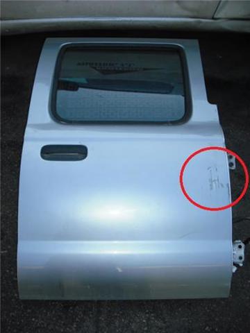 NISSAN H2100VJ3MM Дверь задняя правая в наличии Николаев