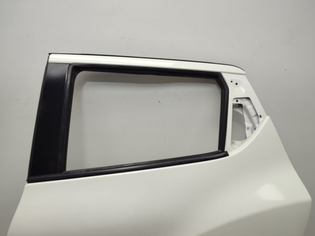 NISSAN H2101BA6MA Дверь задняя левая в наличии Киев
