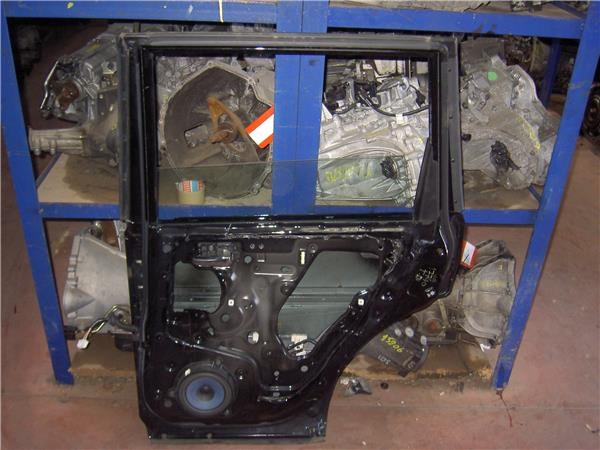 NISSAN H210M8H7MA Дверь задняя правая в наличии Полтава