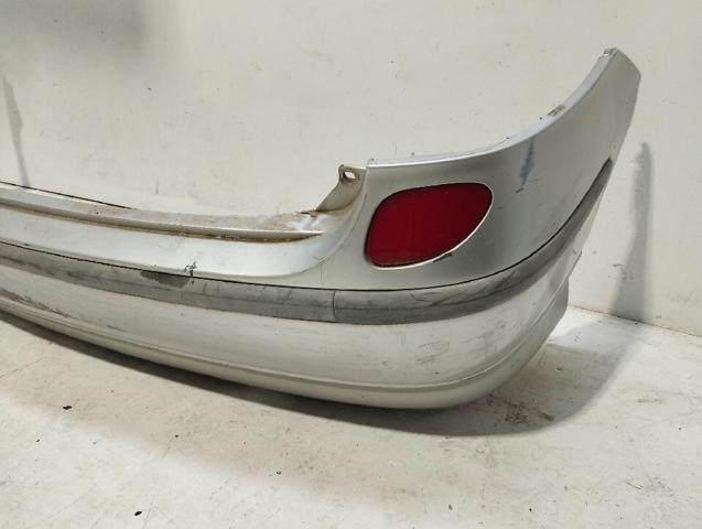 Pára-choque traseiro Nissan Almera V10