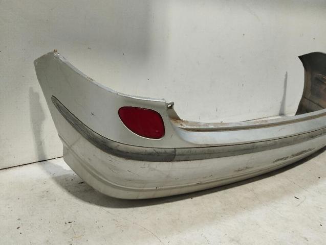 Pára-choque traseiro Nissan Almera V10