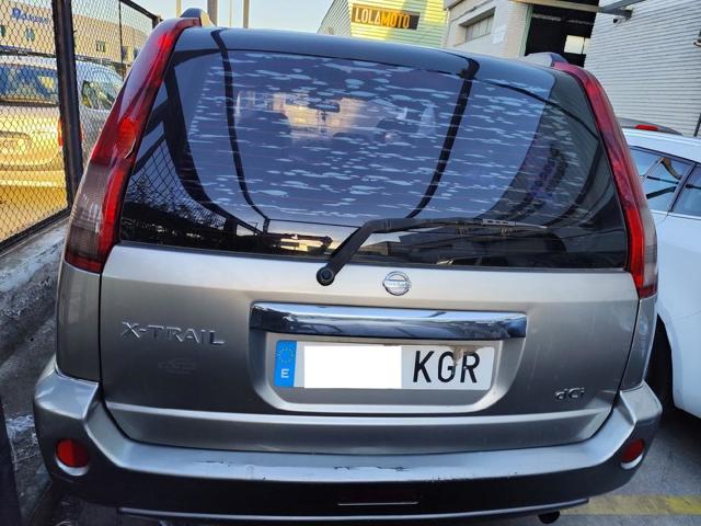 Pára-choque traseiro Nissan X-Trail T30