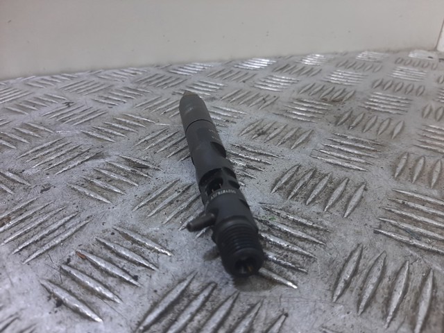 H8200827965 RENAULT Топливные форсунки купить в Харьков