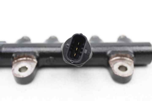 H8201232985 RENAULT купить в Николаев