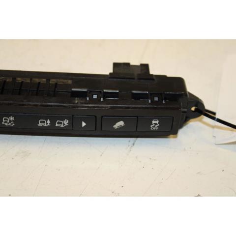 LAND ROVER HK7214B596CA в наличии Украина