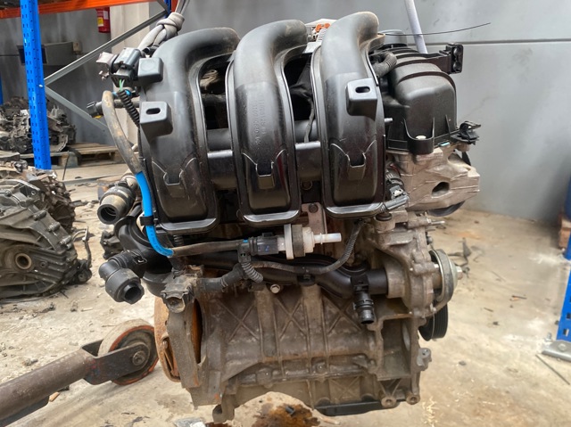 HMR PEUGEOT Двигатель в сборе купить в Киев
