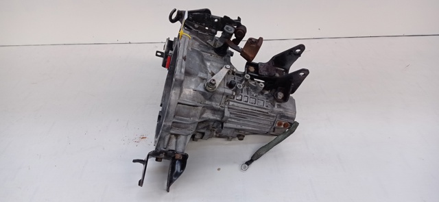 J21775 HYUNDAI КПП купить в Черкассы