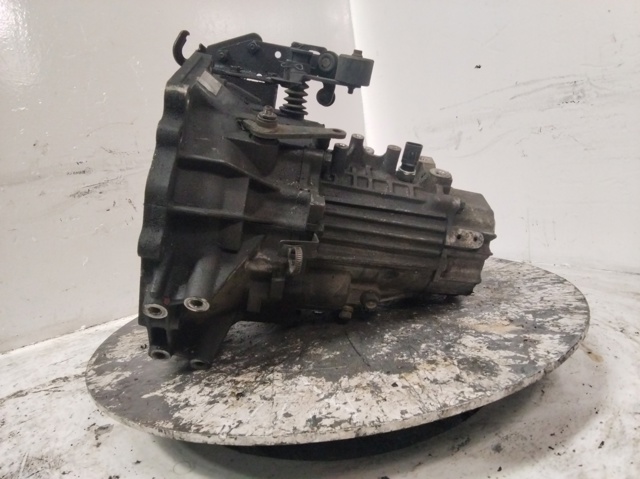 HYUNDAI J31973 КПП в наличии Запорожье