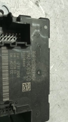 J8A214D619CC Блок комфорта задней двери купить Каменское