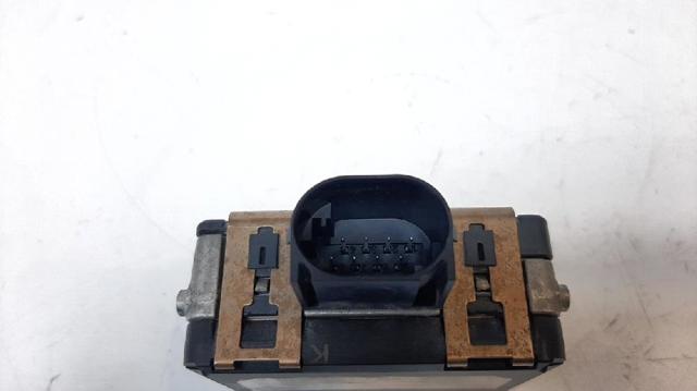 J995655011 HYUNDAI купить в Киев