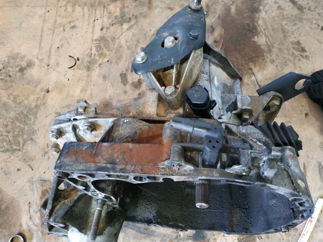 Caixa de Mudança montada (caixa mecânica de velocidades) Renault Megane 1 LA0, LA1