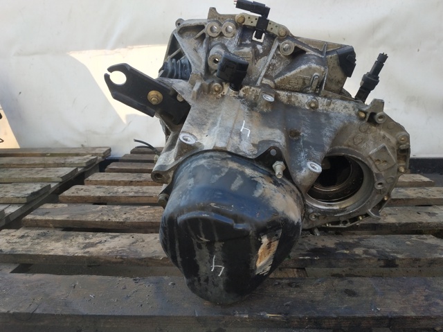 JB1963 RENAULT КПП купить в Черновцы