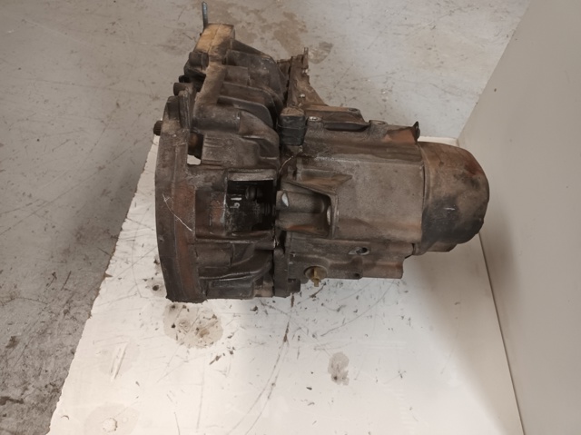 RENAULT JB3060 КПП в сборе (механическая коробка передач) в наличии Черновцы