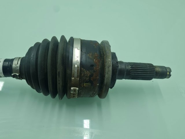 FORD JB3G3A427BB Полуось (привод) передняя правая в наличии Чернигов