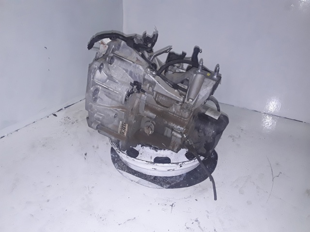 RENAULT JH3397 КПП в сборе (механическая коробка передач) в наличии Киев