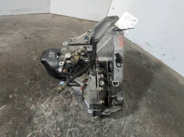 RENAULT JR5118 КПП в сборе (механическая коробка передач) в наличии Черновцы
