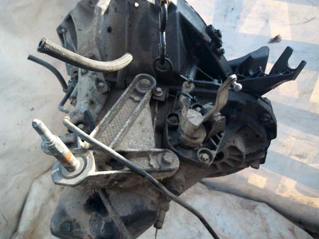 RENAULT JR5164 КПП в сборе (механическая коробка передач) в наличии Украина
