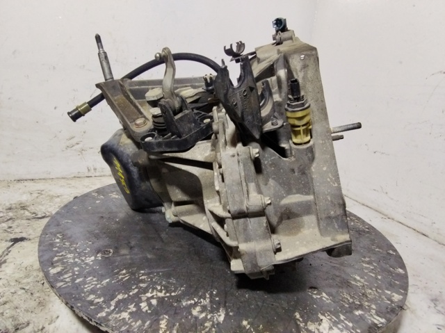 JR5187 RENAULT купить в Ужгород