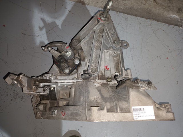 NISSAN JR5318 КПП в наличии Черновцы
