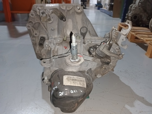 JR5318 NISSAN КПП купить в Одесса