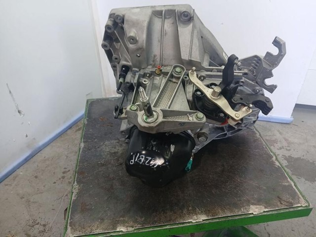 NISSAN JR5339 КПП в наличии Ровно