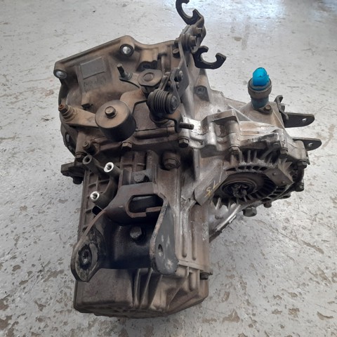 Caixa de Mudança montada (caixa mecânica de velocidades) Hyundai Elantra 3 XD