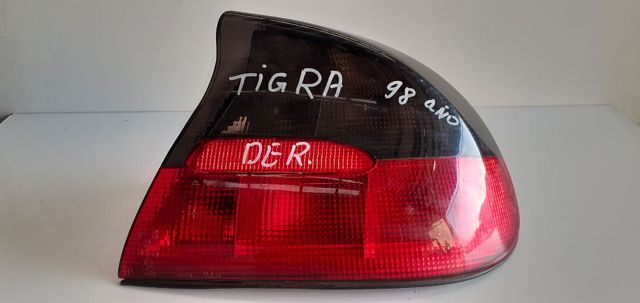 Piloto trasero derecho para opel tigra (s93) (1994-2000) 1.6 16v (f07) x16xe K1222036