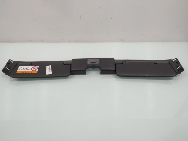 K3006 MAZDA Решетка радиатора купить в Житомир
