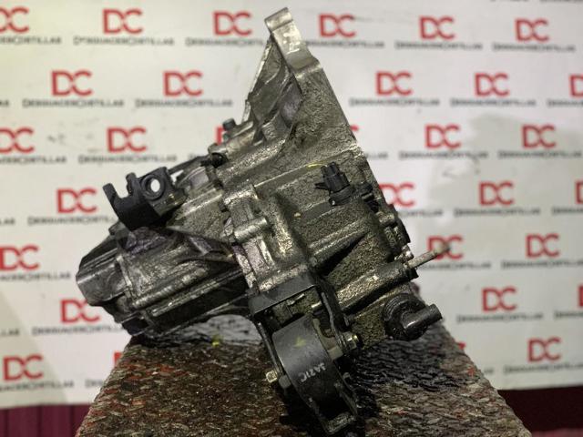 Caixa de Mudança montada (caixa mecânica de velocidades) KIA Rio 1 DC