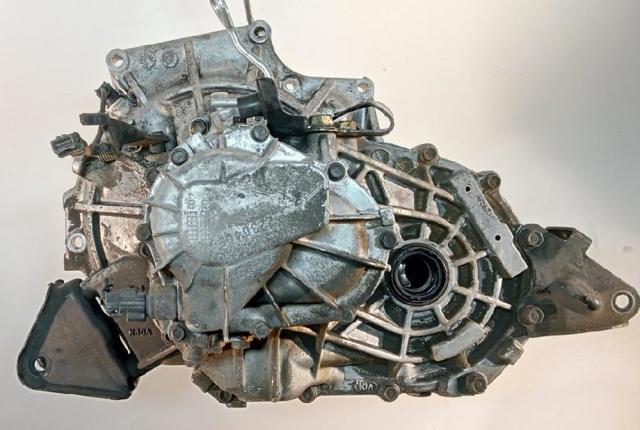 Caixa de Mudança montada (caixa mecânica de velocidades) KIA Rio 1 DC