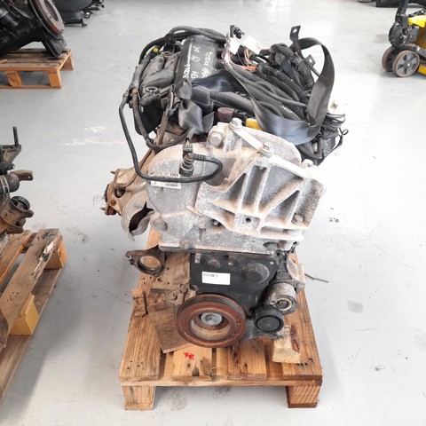 RENAULT K4J770 Двигатель в сборе в наличии Павлоград