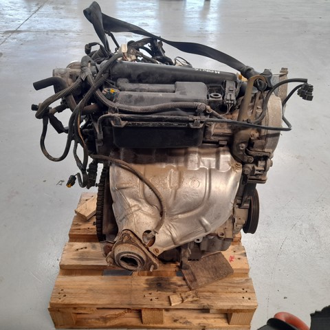 RENAULT K4J770 Двигатель в сборе в наличии Хмельницкий