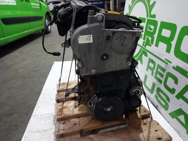 RENAULT K4MD812 Двигатель в сборе в наличии Львов