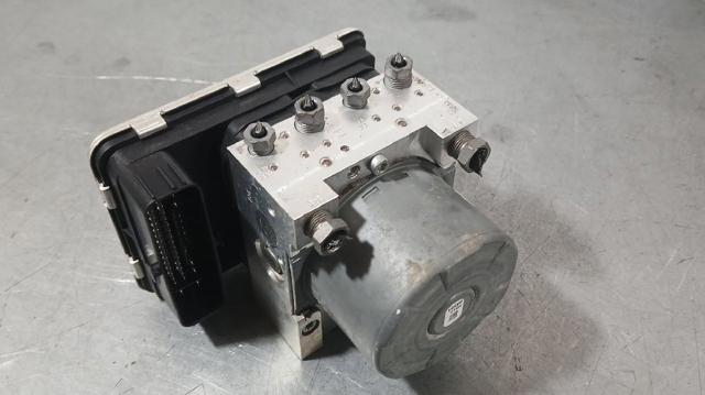 LAND ROVER K8D214F447AN в наличии Хмельницкий